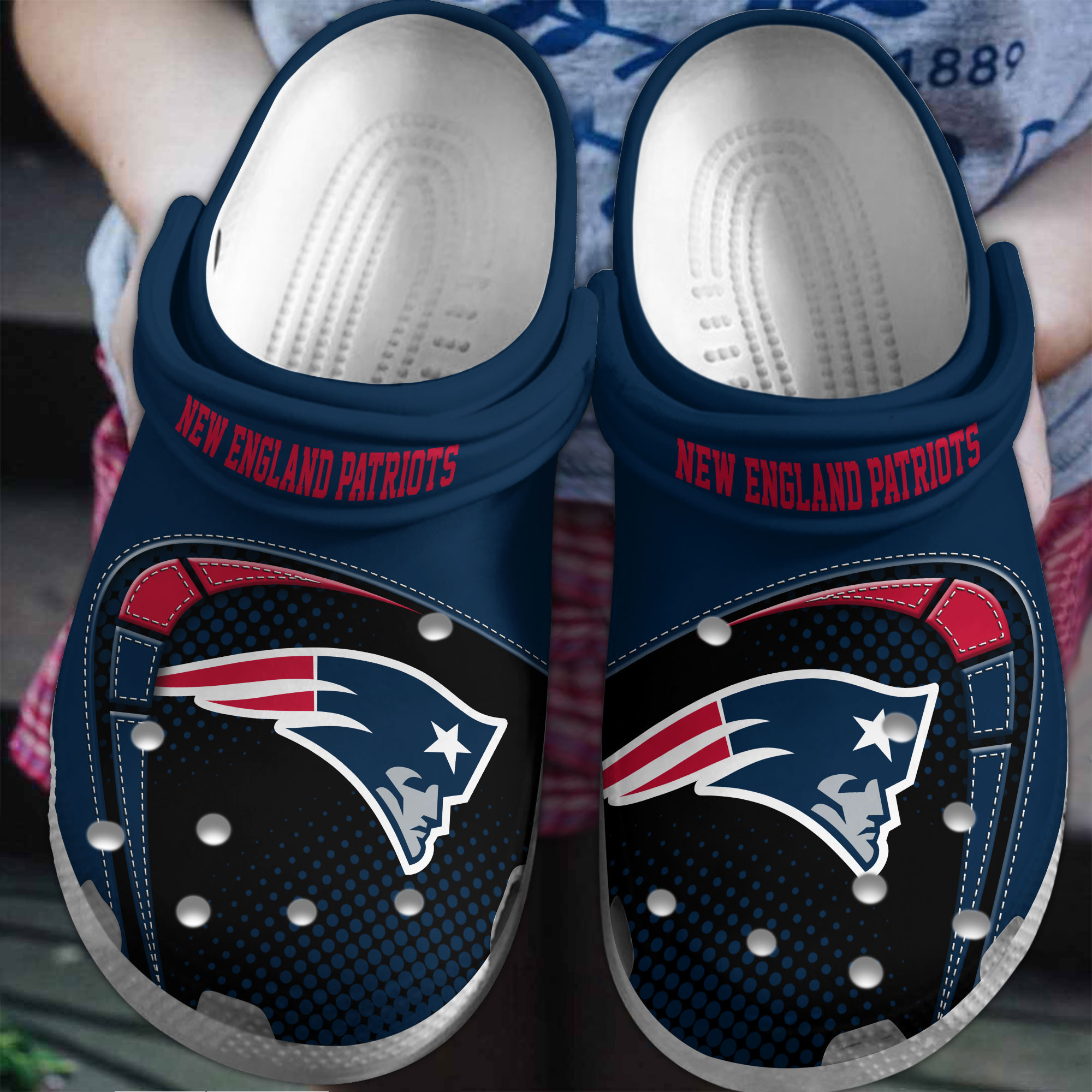 New England Patriots | Premium NFL Crocs Shoes VAN3102
