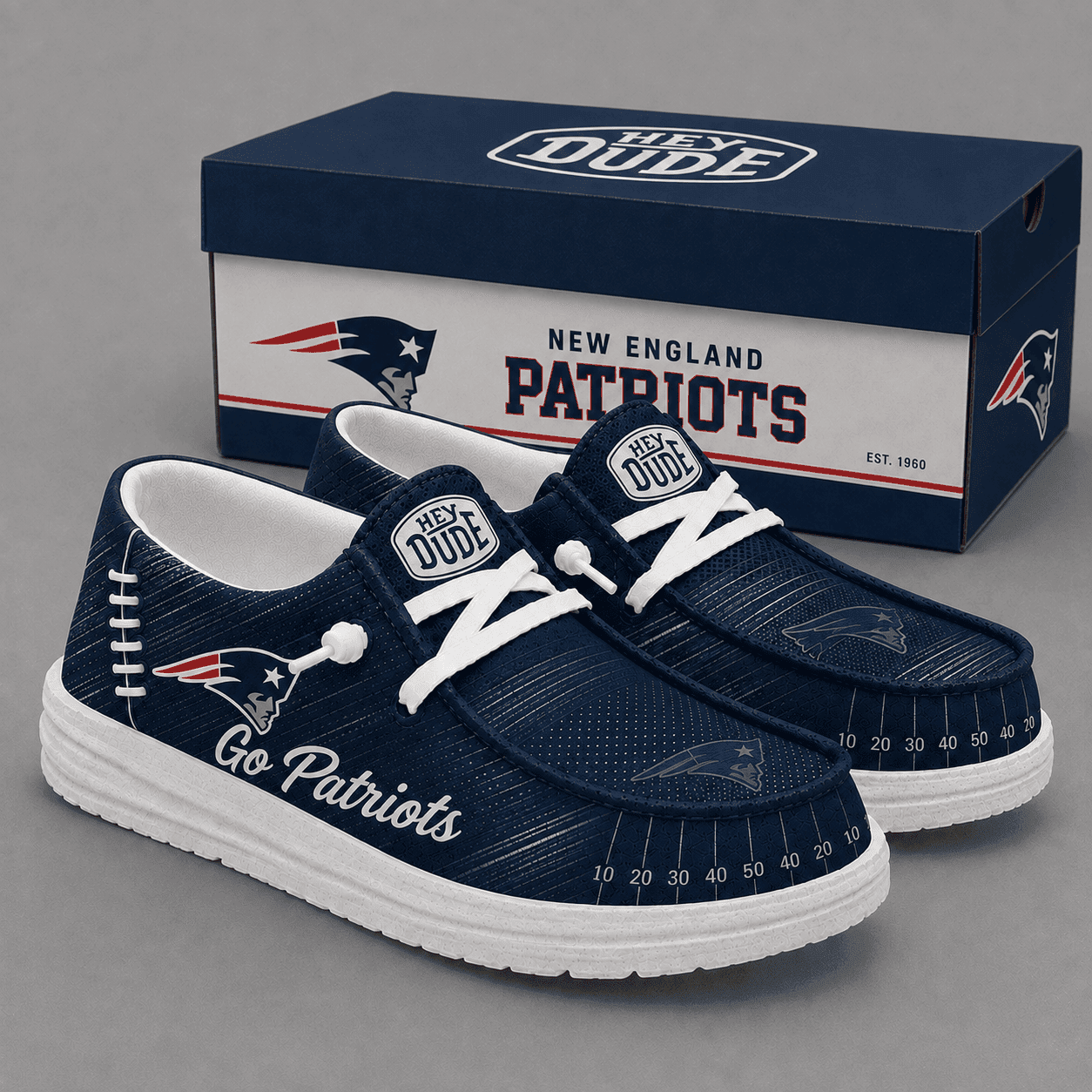 New England Patriots | Premium NFL Football Field Fan Loafer Shoes - VA33017