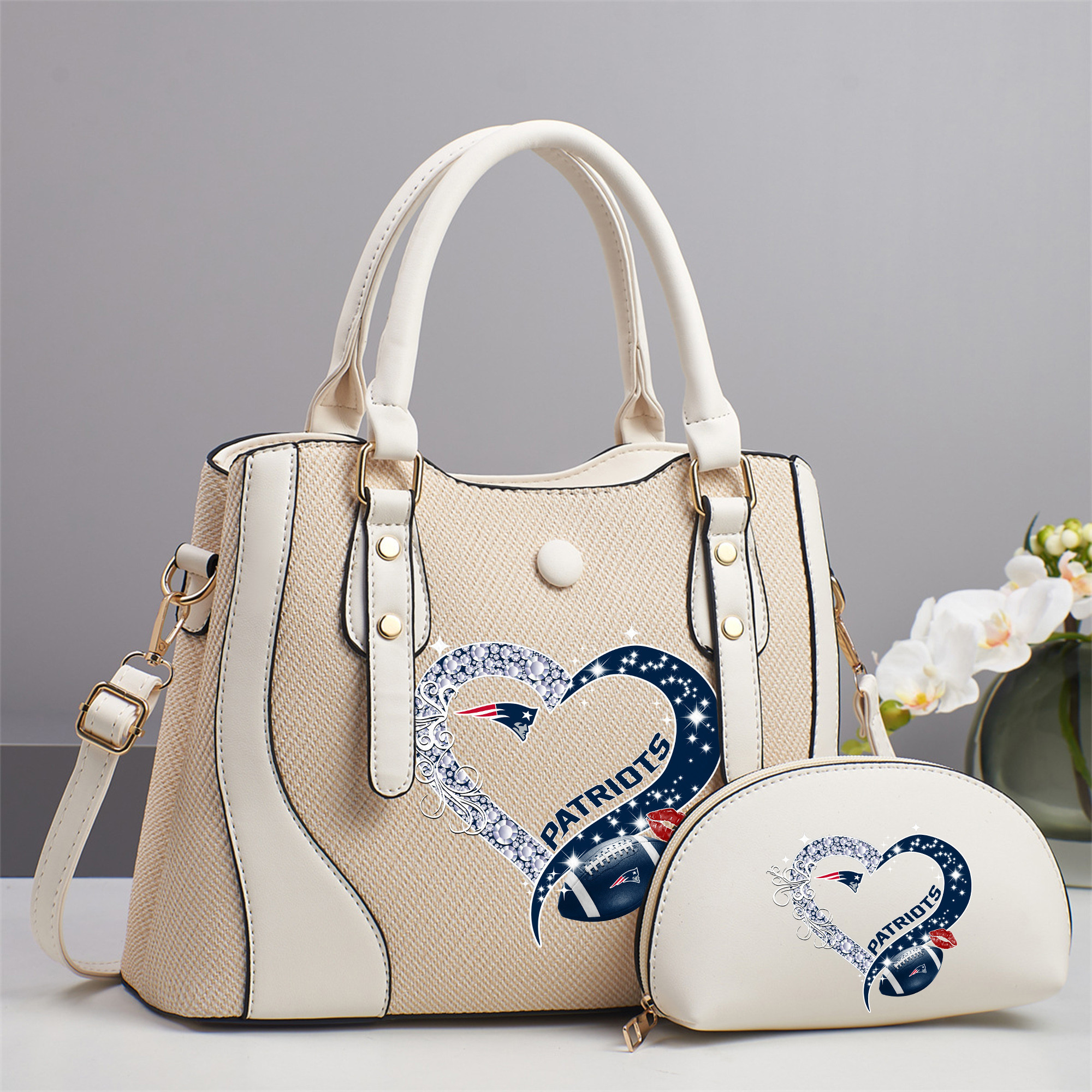 Emerald Tote — Free Wristlet Included New England Patriots PUHA022