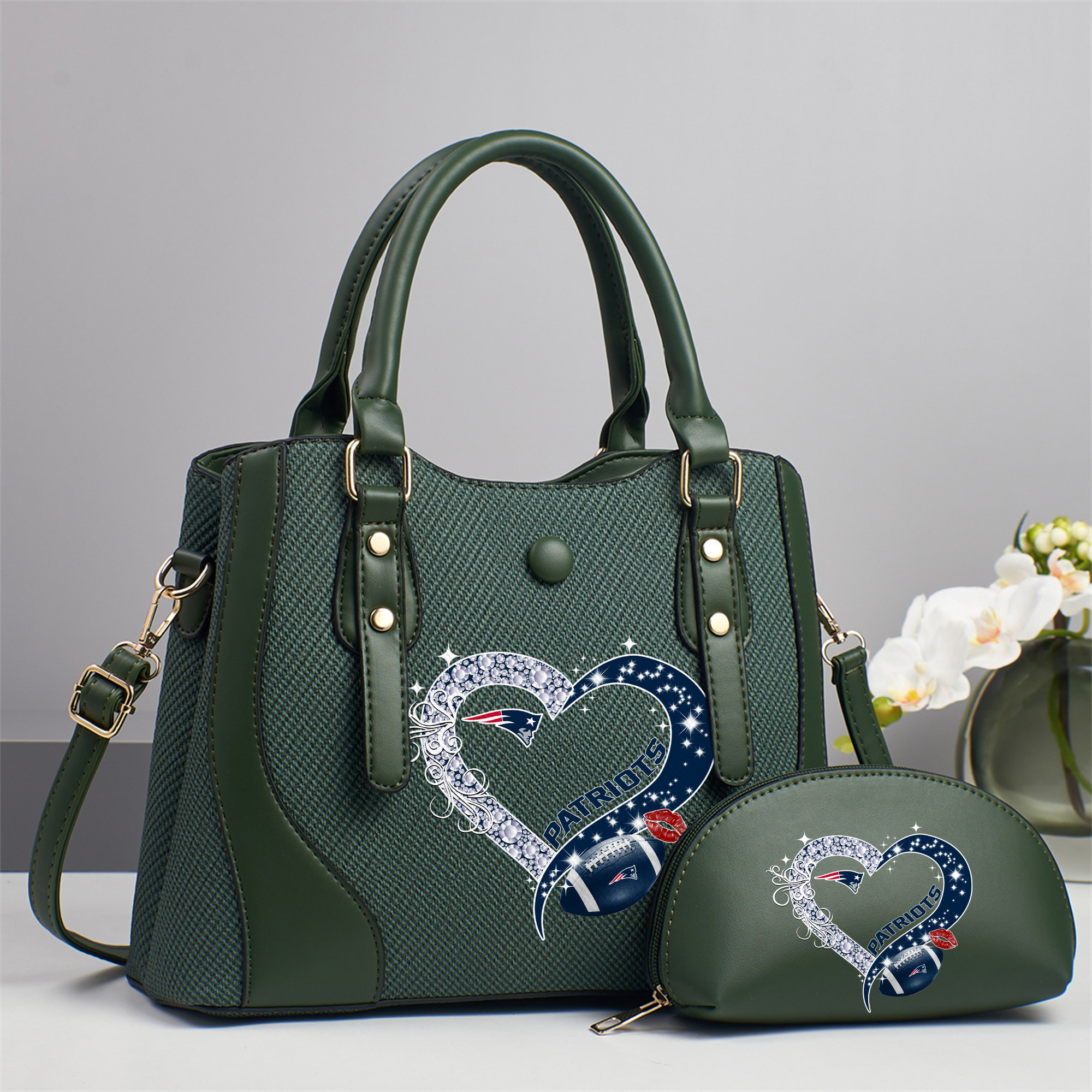 Emerald Tote — Free Wristlet Included New England Patriots PUHA022