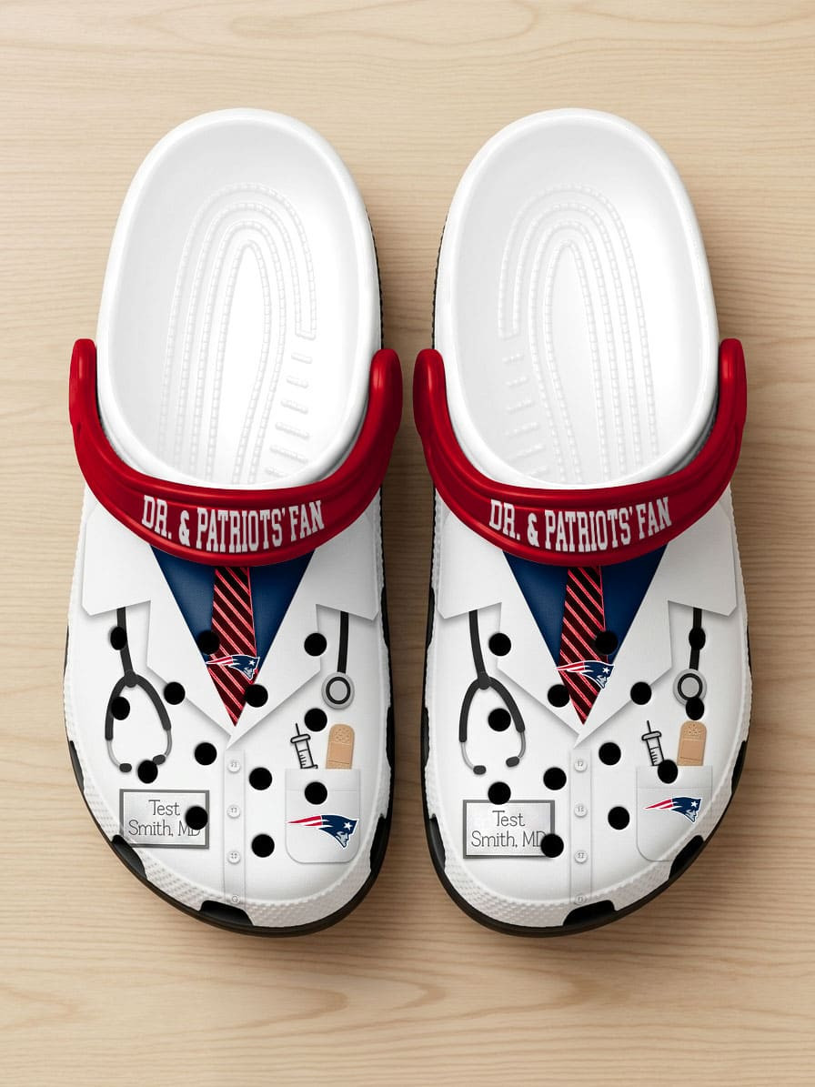 New England Patriots | PREMIUM NFL NATIONAL DOCTOR'S DAY CLOGS WITH 8 CHARMS HY