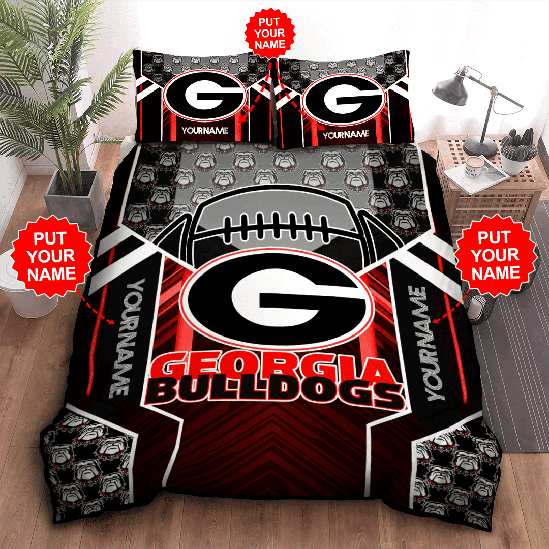 Personalized Georgia Bulldogs Logo Football All Over Print 3D Bedding Set - Black. PLEASE NOTE: This is a duvet cover, NOT a Comforter