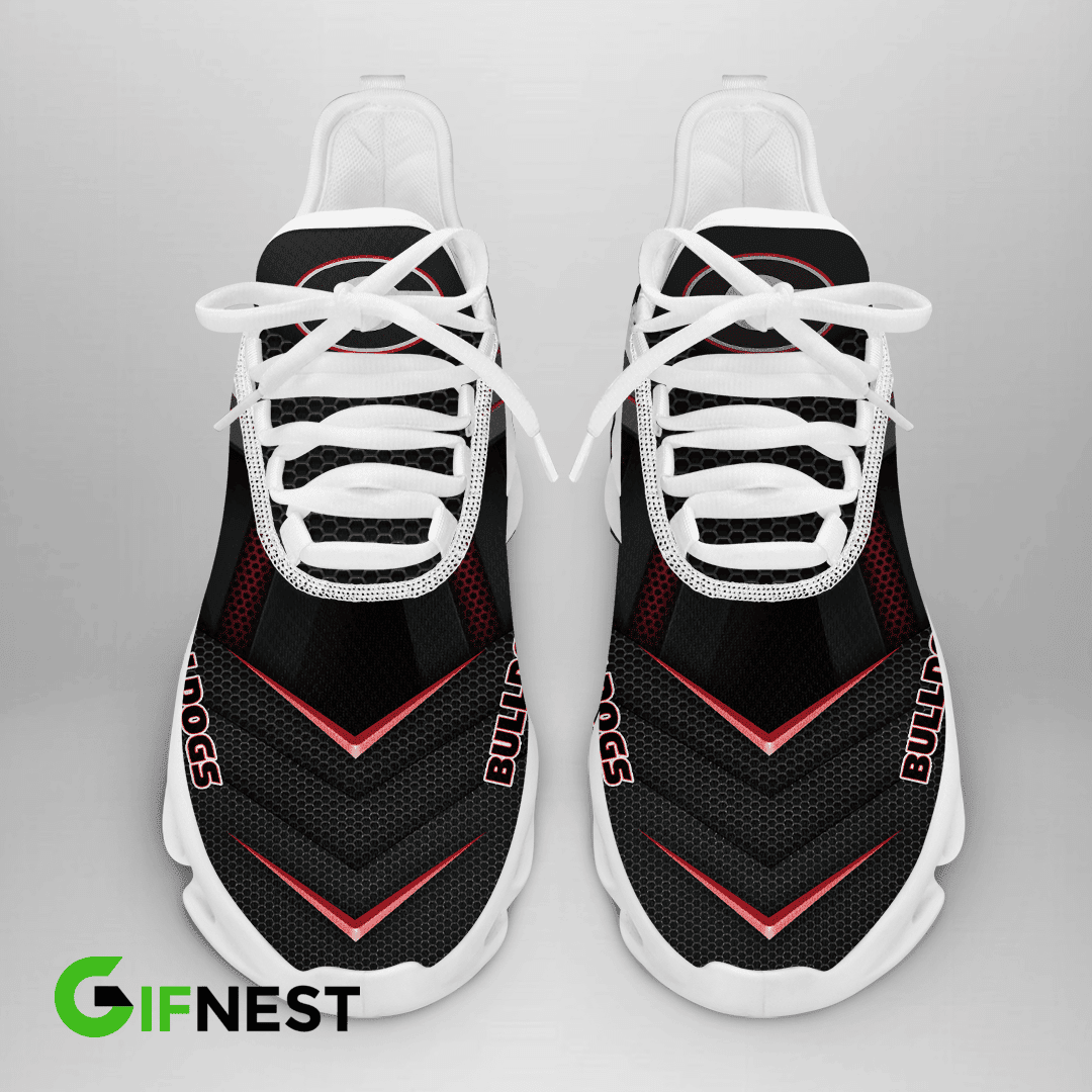 GB Custom Sneaker