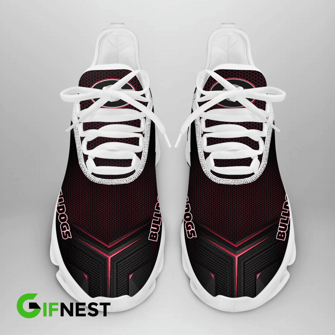 GB Custom Sneaker