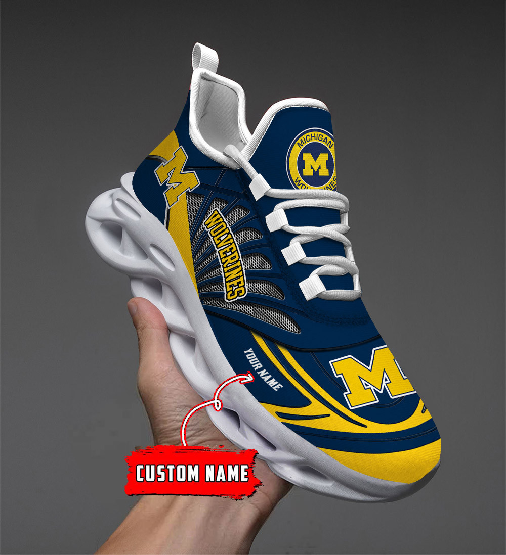 NCAAF Michigan Wolverines (Your Name) Max Soul Shoes Nicegift MSS-B3H9