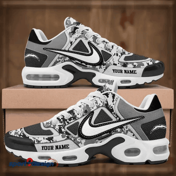 Los Angeles Chargers Custom Camo Print Athletic T-N Sneakers PBNEI74