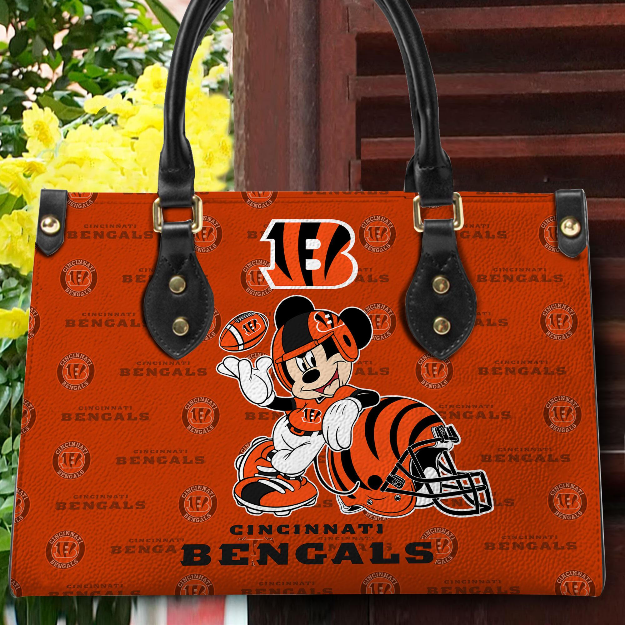 Cincinnati Bengals Personalized Leather Hand Bag PB5B0YT