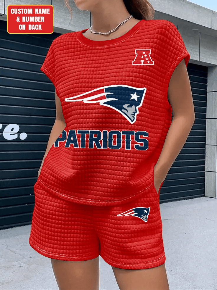 New England Patriots Women Waffle Bat Sleeves Shirt And Shorts Set P55A6D